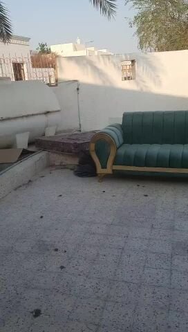 شقه ارضيه عائليه بمعيذرجنوبى غرفه