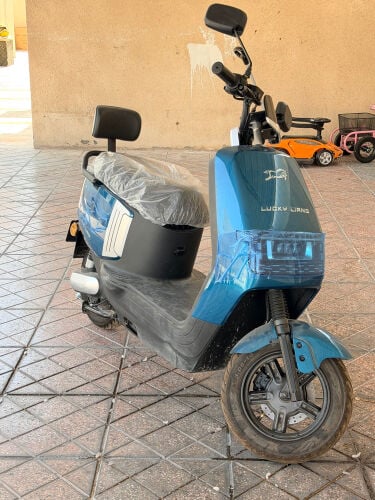 سكوتر كبير