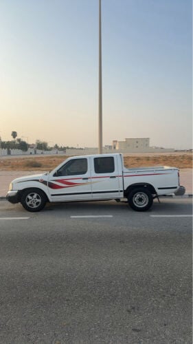 نيسان للبيع