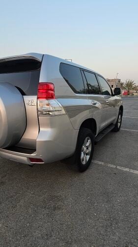 Prado with sunroof