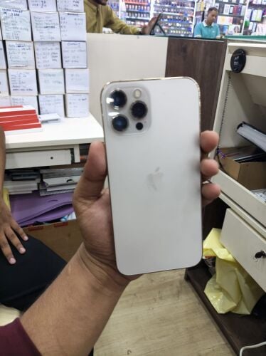 IPhone 12 PRO MAX
