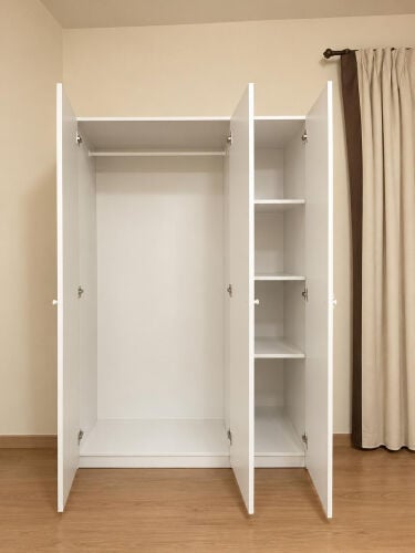 wardrobe excellent condition 