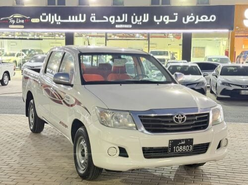 هايلوكس بترول ٢٠١٥