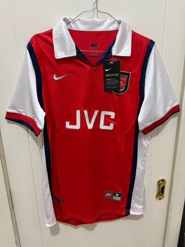 Real Madrid & Arsenal retro jersey 