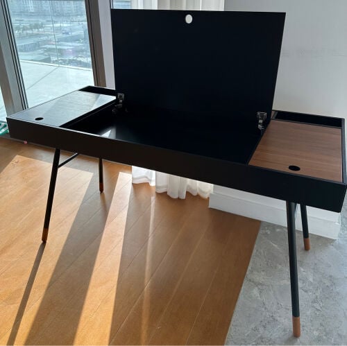 BoConcept Cupertino Desk– Black Oak