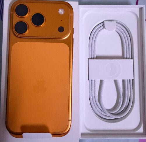 IPHONE 17 PRO. 1 TB