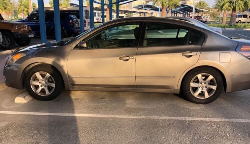 Nissan Altima 