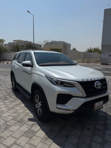 toyota fortuner 