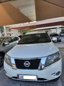 Nissan Pathfinder SV2013 Excellent