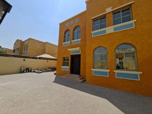 4 BR VILLA | AIN KHALED | ROOM