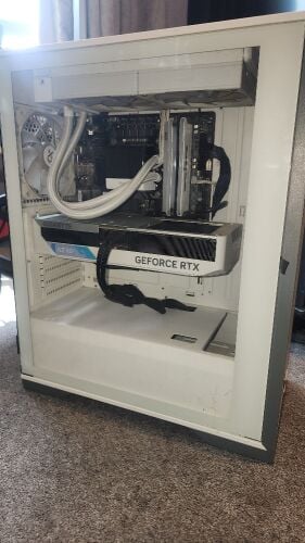 64 GB DDR 4  RTX 4070  12 GB