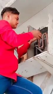 ع..امل مكيف