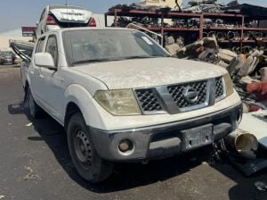 NISSAN NAVARA 2012
