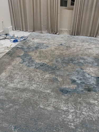 Luxury silk rug
