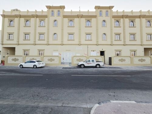 مكاتب جديدة اول ساكن للايجار بن