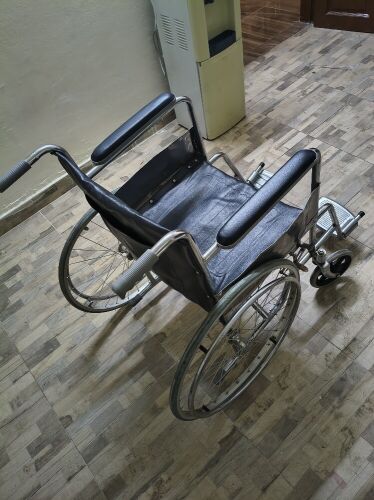 manual wheelchair