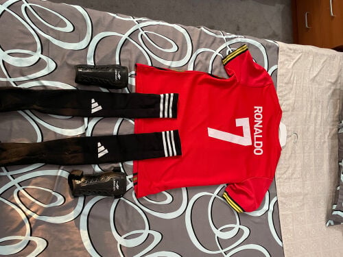 Sportswear and T-shirts