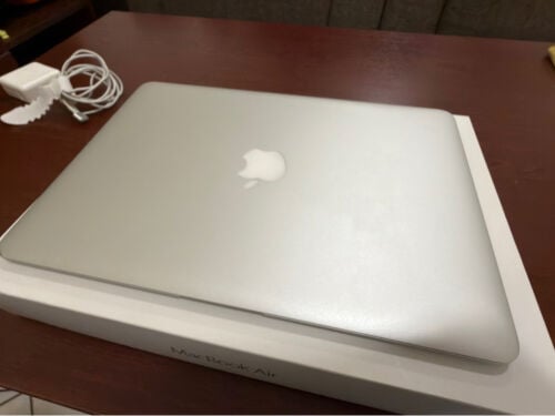 MacBook Air 13-inch