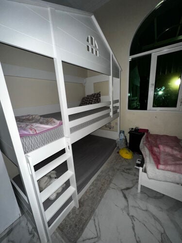 bunk bed