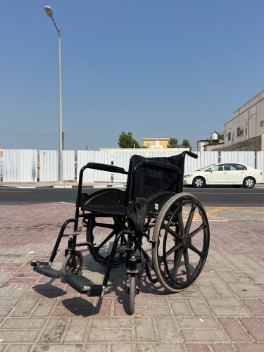 WHEEL CHAIR 