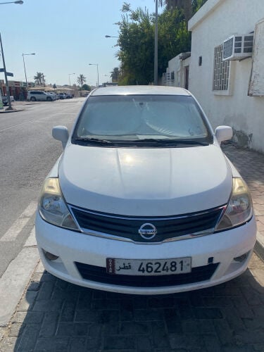 Nissan Tiida hashback sale
