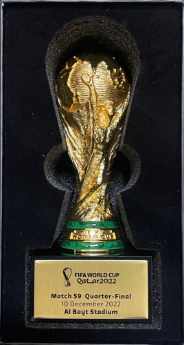 مجسم مصغر رسمي لكأس العالم 2022