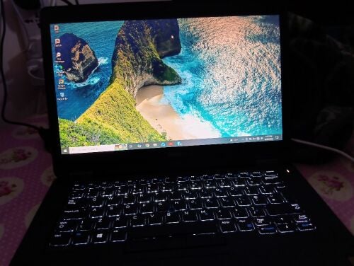 Dell core i5 6th gen 6300u