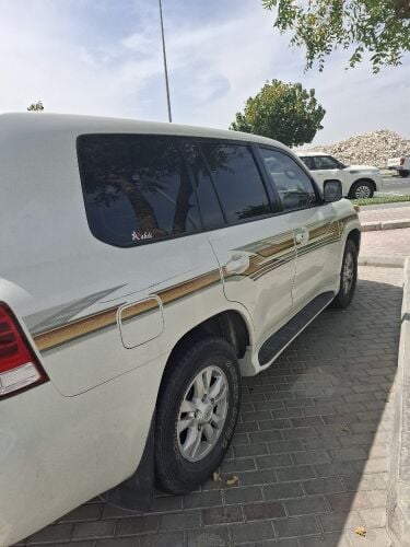 land cruiser
