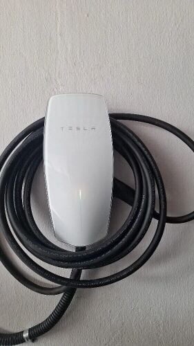 All elictric car charger installati