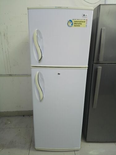 LG  fridge FOR sale