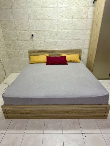 king size bed + orthopedic mattress