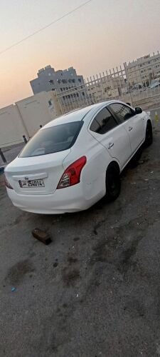 nissan sunny