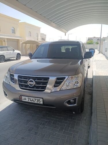 نيسان بترول ٦سلندار بحال جيدا