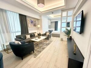 LUXURY FULLY FURNISHED STUDIO