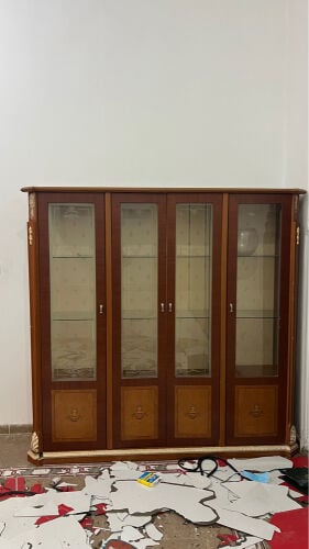خزانة ممتازة ٤ أبواب