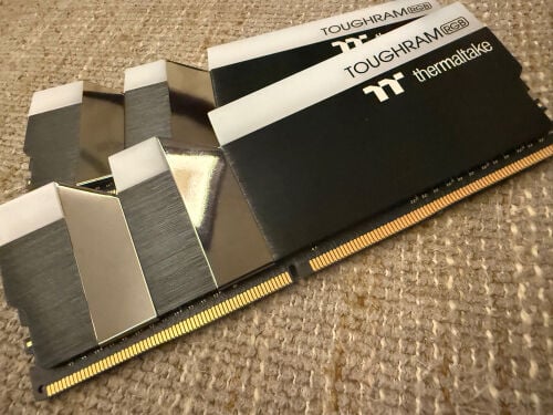 Highend DDR4 Ram 16 gb 3600mhz