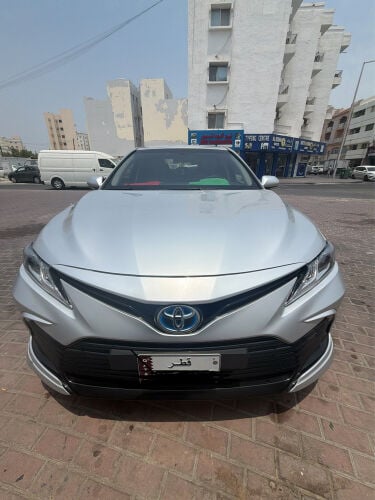 تويوتا كامري إل إي هايبرد ٢٠٢٢