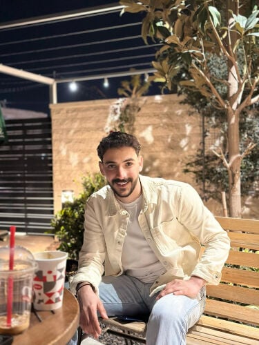 مبيعات والتجزئة 