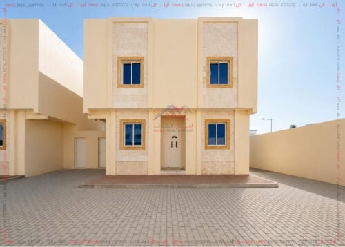 للإيجار فيلا داخل مجمع بصخامة