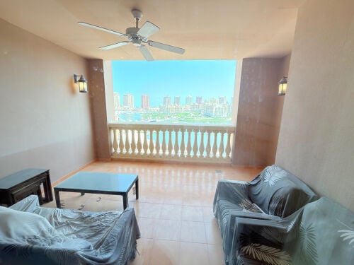 Apartment in Porto Arabia