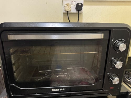 Oven Geepas 42 liters