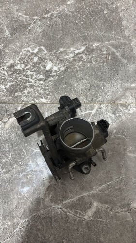 Throttle Camry mounted 2003-2011
