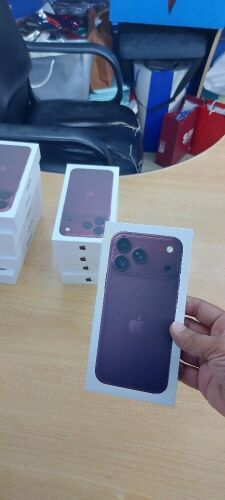 IPHONE 18PROMAX 256 BURGENDY..