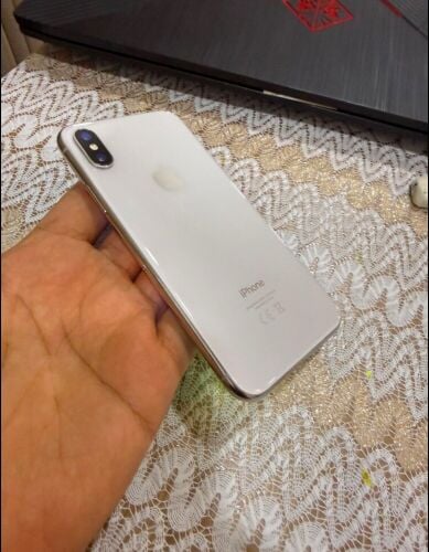 iphone xs 10by10 condition