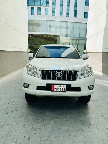 TOYOTA PRADO V4