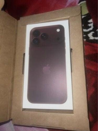 iPhone 18 Pro Max BURGUNDY 2TB New