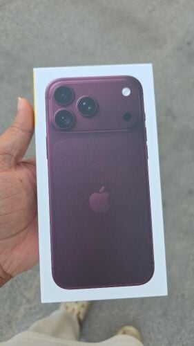 18 pro max 1tb burgundy arabic