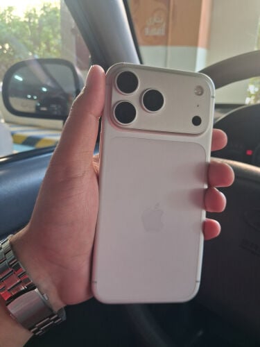 I phone 17 pro max Arabic