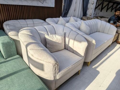 brand new sofa set ready for sale