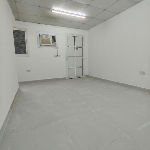 Studio  near  Ramada signal